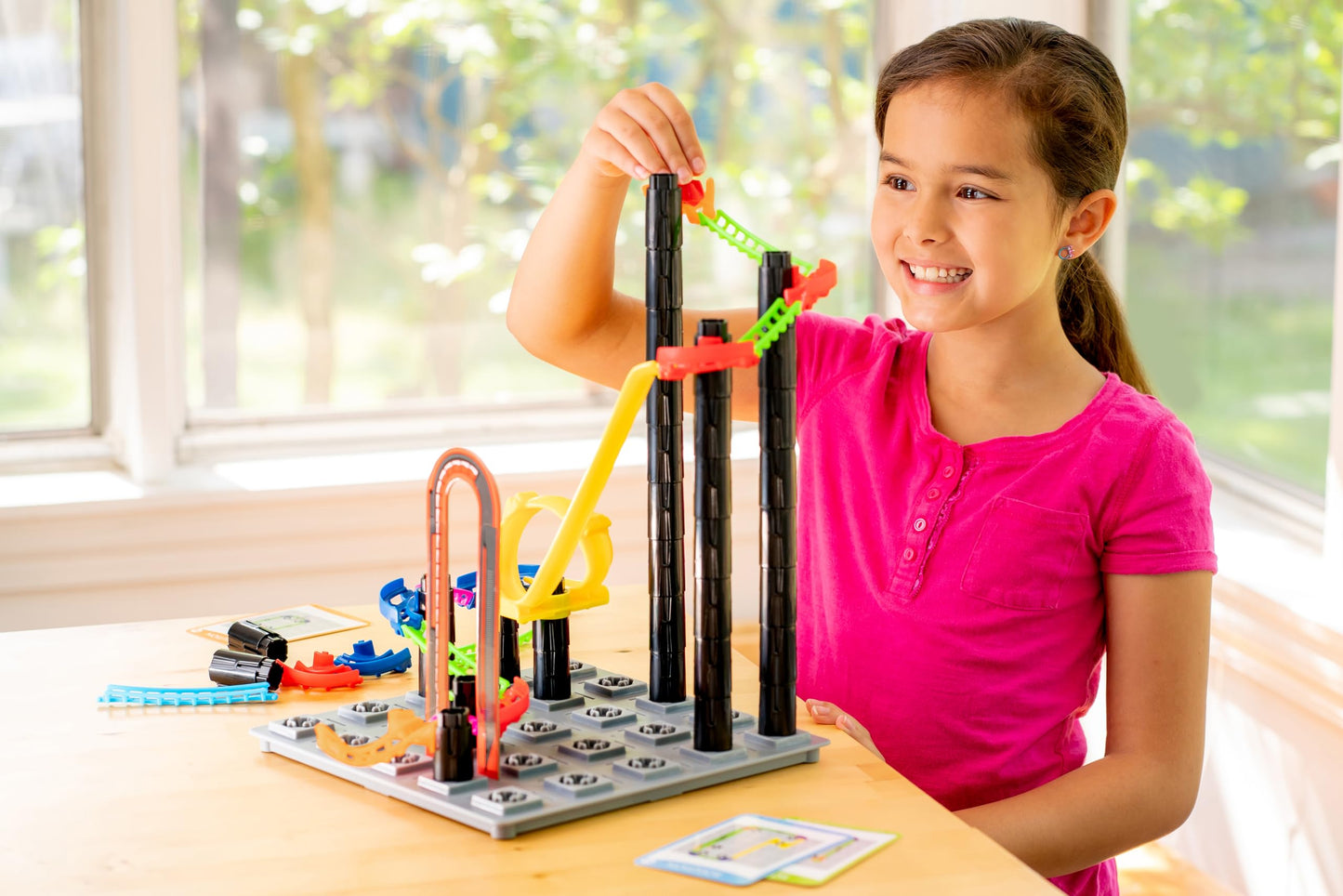 ThinkFun Roller Coaster Challenge STEM Toy and Building Game for Boys and Girls Age 6 and Up – TOTY Game of the Year Finalist